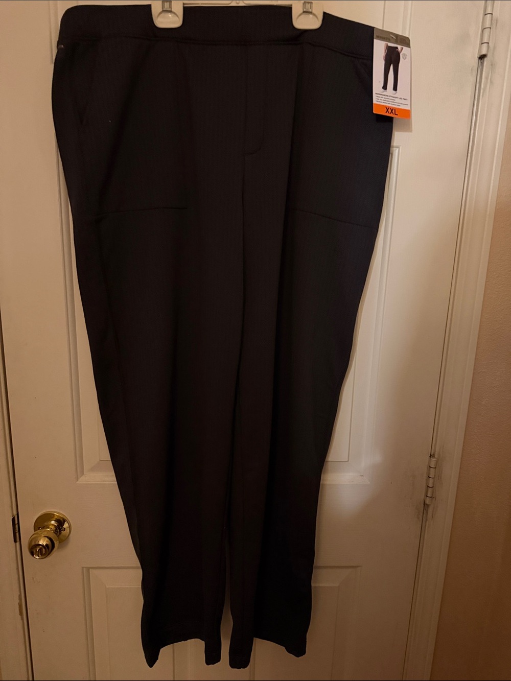 Mondetta Men's Black Pull-On Stretch Dress Pants